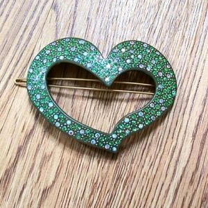 Green hair pin